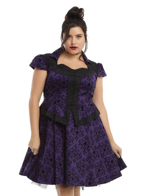 emo clothes hot topic|hot topic plus size clothing.